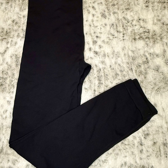 SPANX Seamless Leggings - Picture 2 of 3